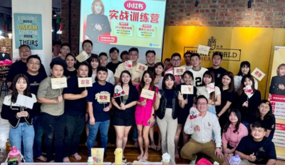 Knight World Realty 企业培训现场
